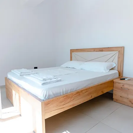 Kotarja Aparthotel *